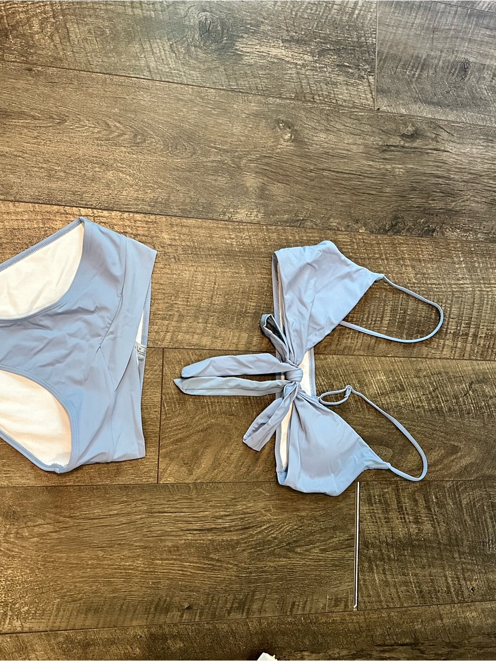 SHEIN Light Blue Tie-Front Bikini Set